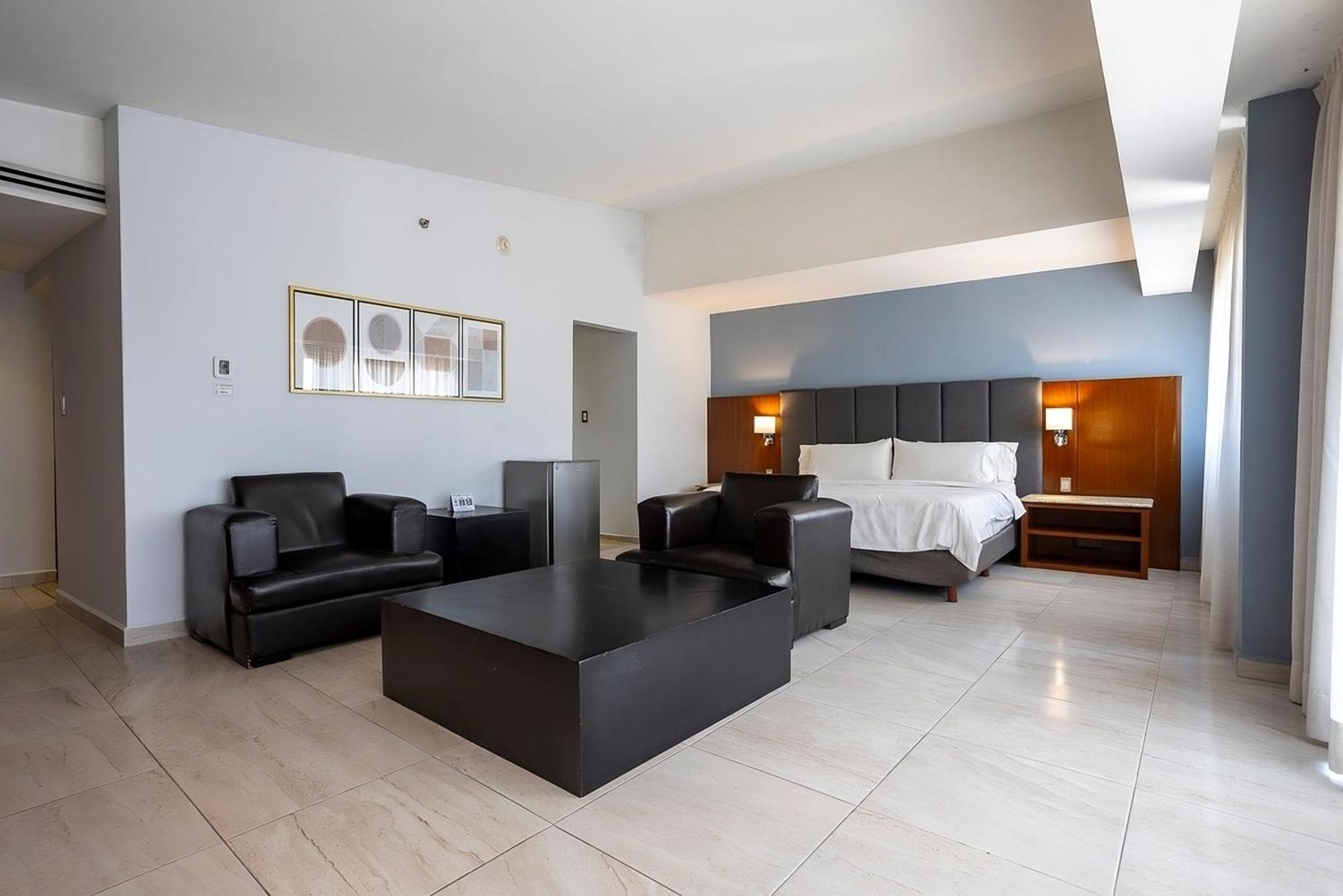 Holiday Inn Puebla Finsa By Ihg Zewnętrze zdjęcie