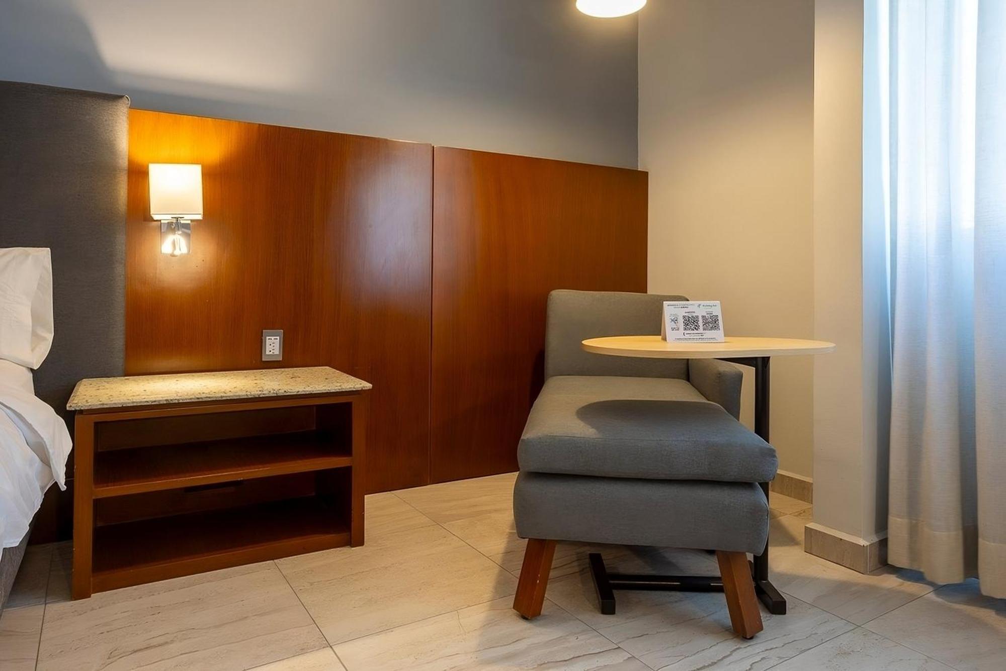 Holiday Inn Puebla Finsa By Ihg Zewnętrze zdjęcie