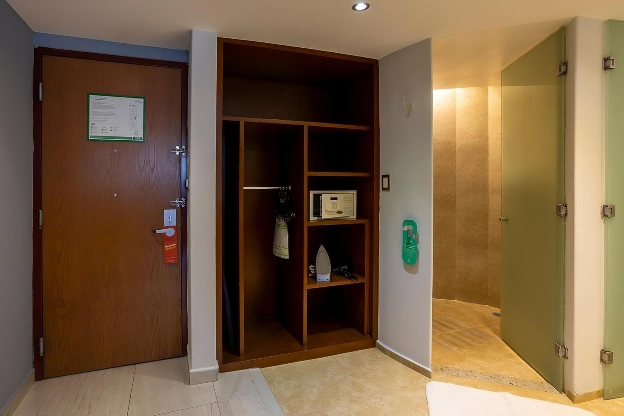 Holiday Inn Puebla Finsa By Ihg Zewnętrze zdjęcie